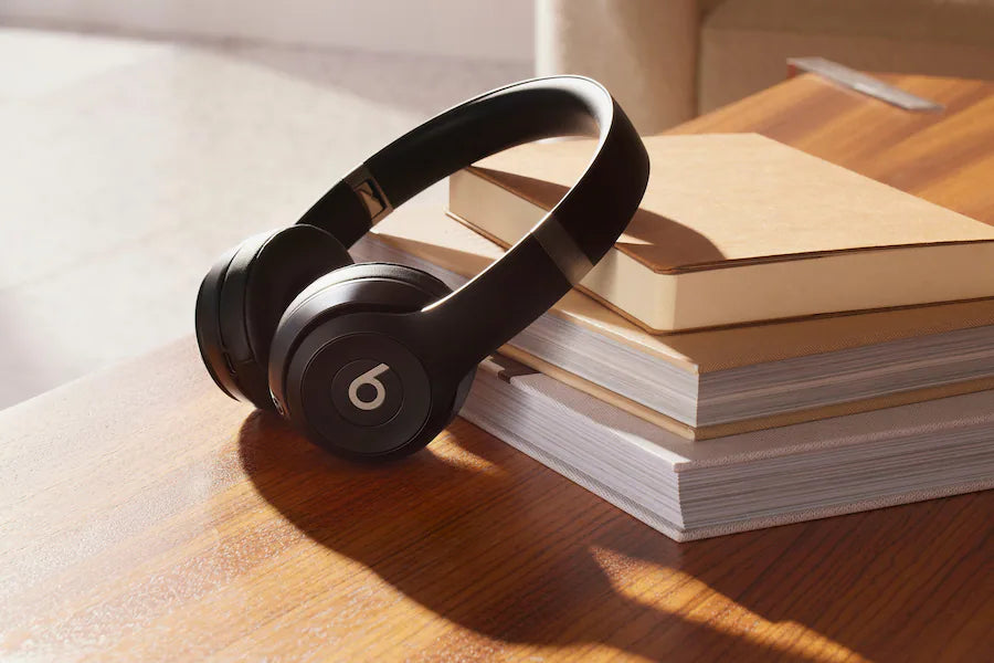 Beats - Solo 4 Wireless On-Ear Headphones - Matte Black